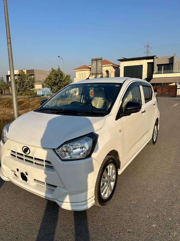 Daihatsu Mira 2023 0