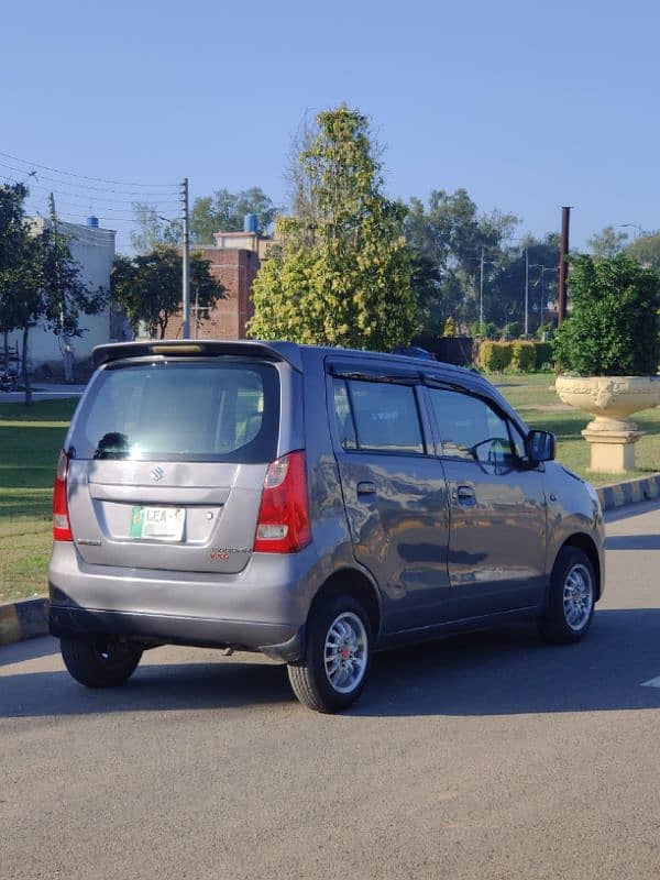 Suzuki Wagon R 2018 11