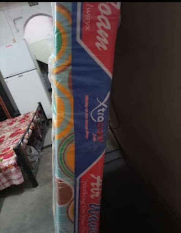 mattress king size gd condition in lalukhet 03112332537 5