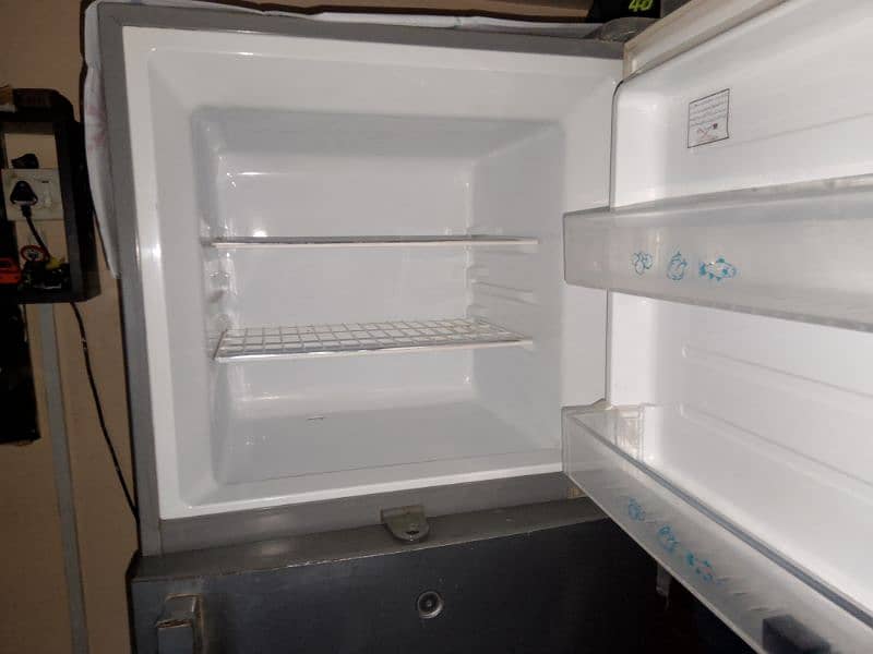 Haier fridge medium energy saving 9