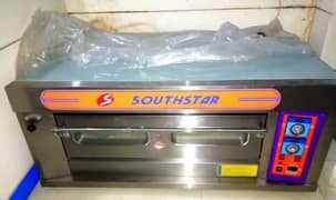 south star Deck oven 2month used 10/10 condition.