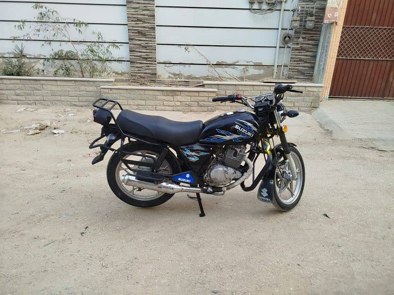 suzuki gs se 2021 1