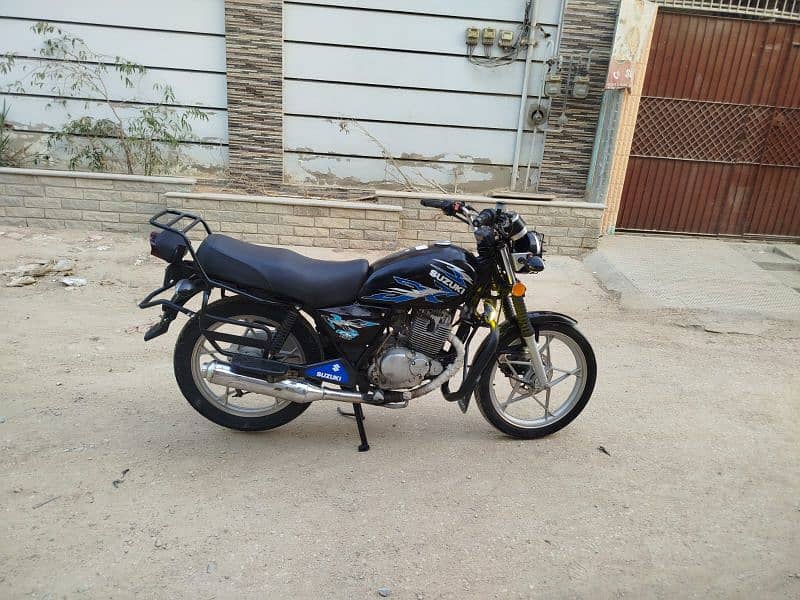 suzuki gs se 2021 9