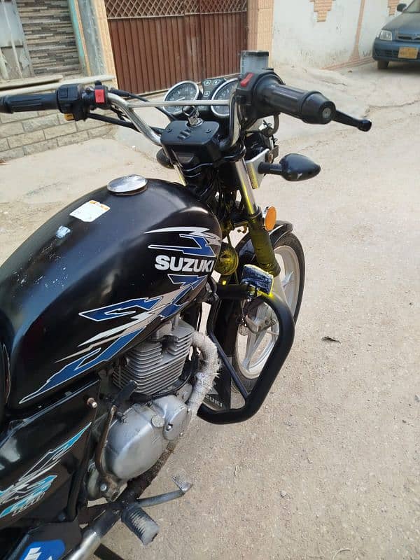 suzuki gs se 2021 10