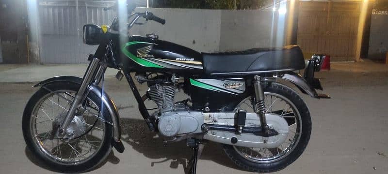 Honda Cg 125 Karachi no 6