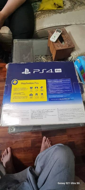 PS 4 Pro 4K HDR 1 TB 6