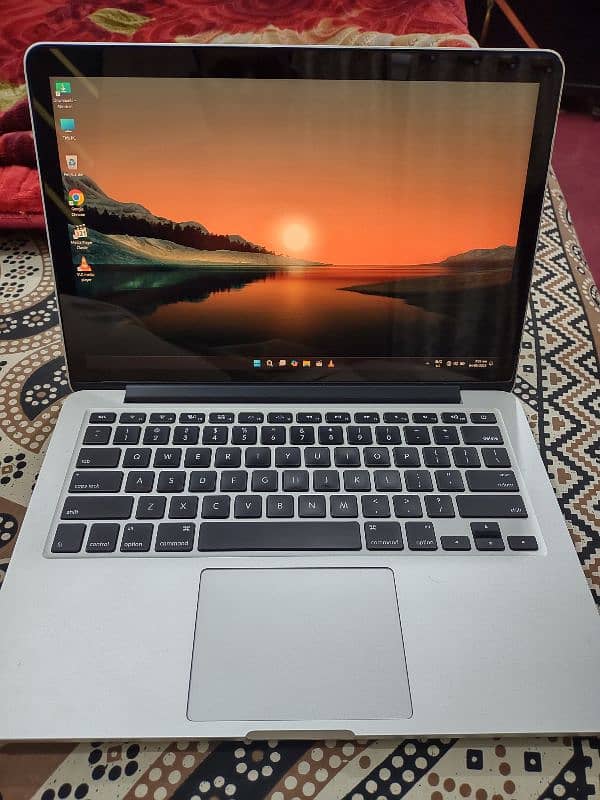 Macbook Pro Retina 2015 ( 8/128 ) Read Add Full 2