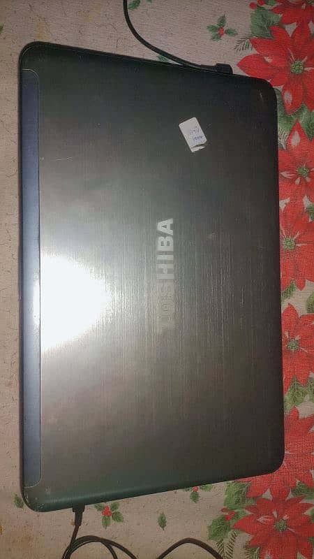 Toshiba Laptop 3