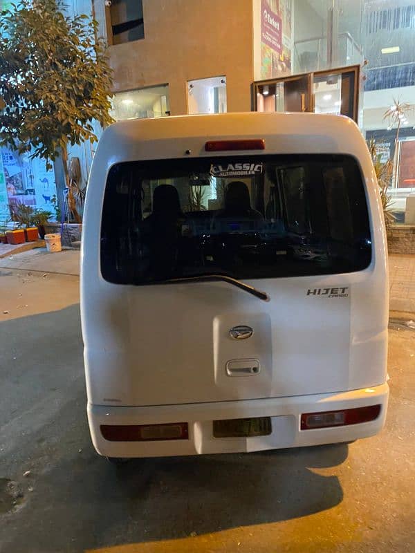 Daihatsu Hijet 2014 2