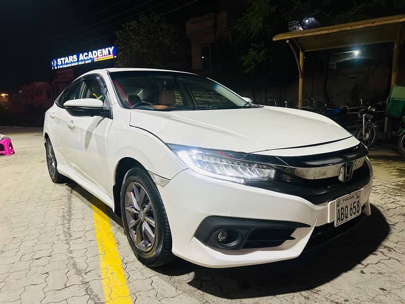 Honda Civic Oriel 2020 7