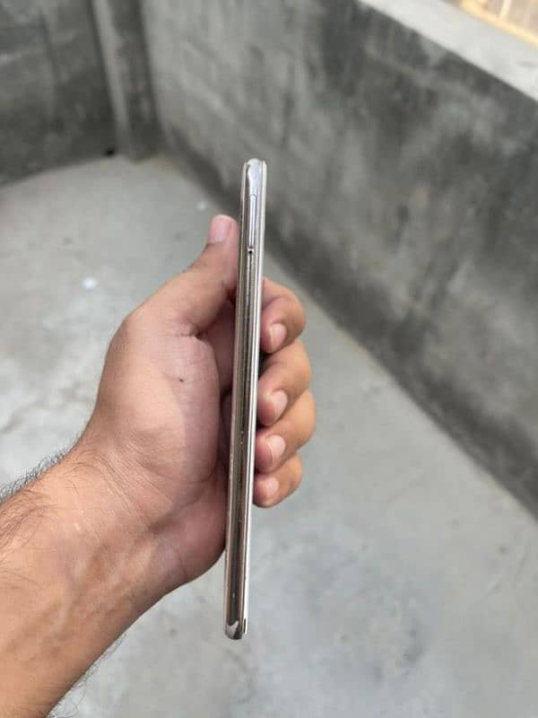 Huawei Y7 prime 4