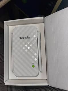 Tenda A9 Wireless Signal Provider