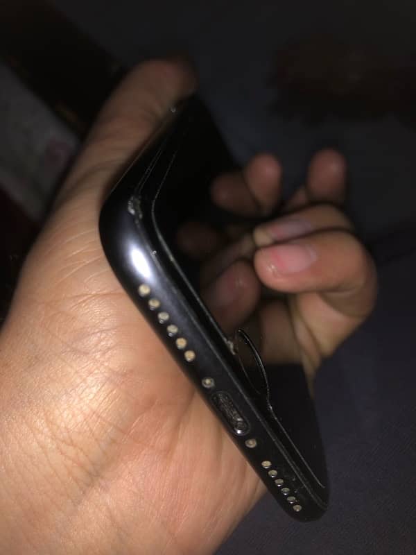 IPHONE 8 Non PTA 64 GB 5