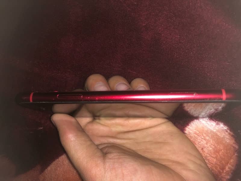 IPHONE 11 RED 64 GB NoN PTA 2