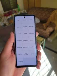 Samsung Galaxy Z Fold 4 sim time available. big screenn ot working