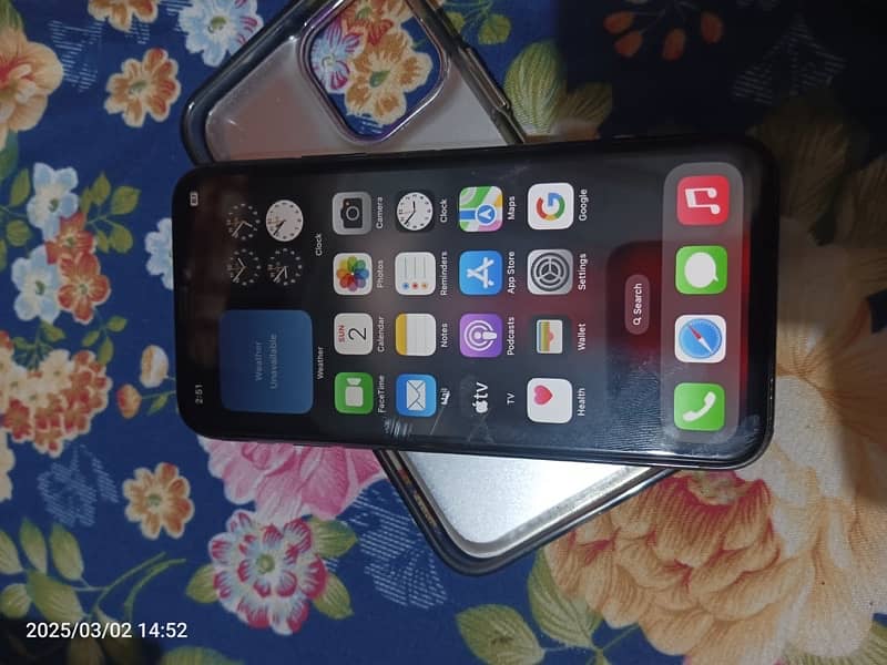 iphone 11 pro 2