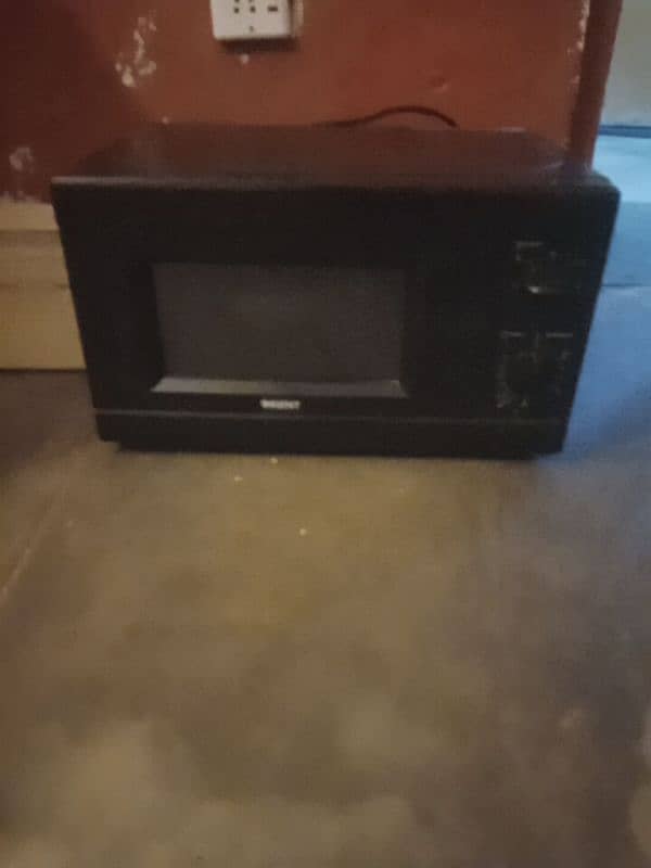 orient small microwave oven for sale 2