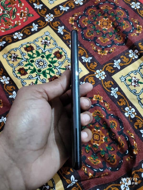 OnePlus 9. . 8gb 128gb 5G dual sim 7