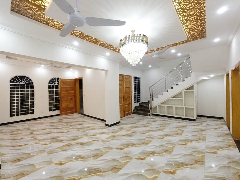 FMC House For Sale In Faisal Margalla City 39