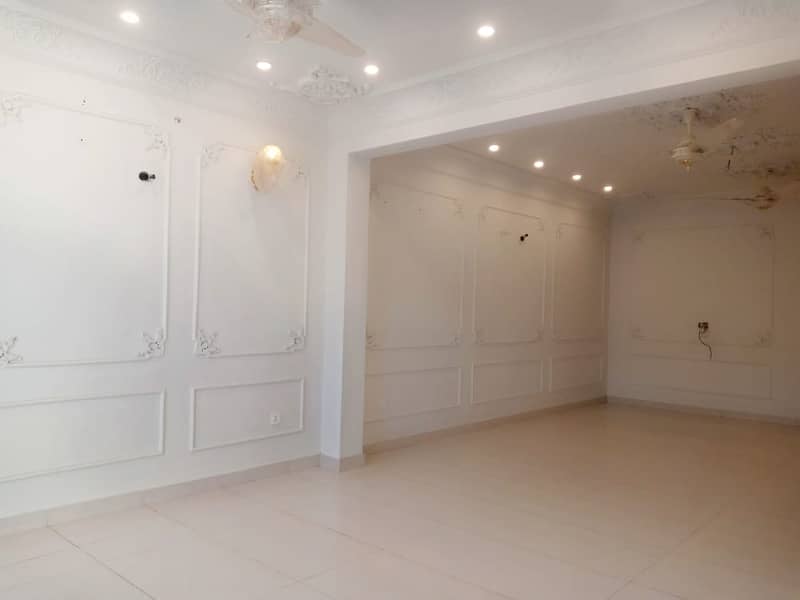 10 marla brand new first entry house available for rent in iqbal block bahria town lahore 29