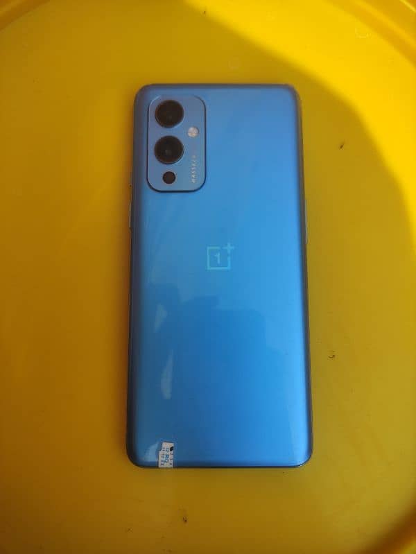 OnePlus 9 3