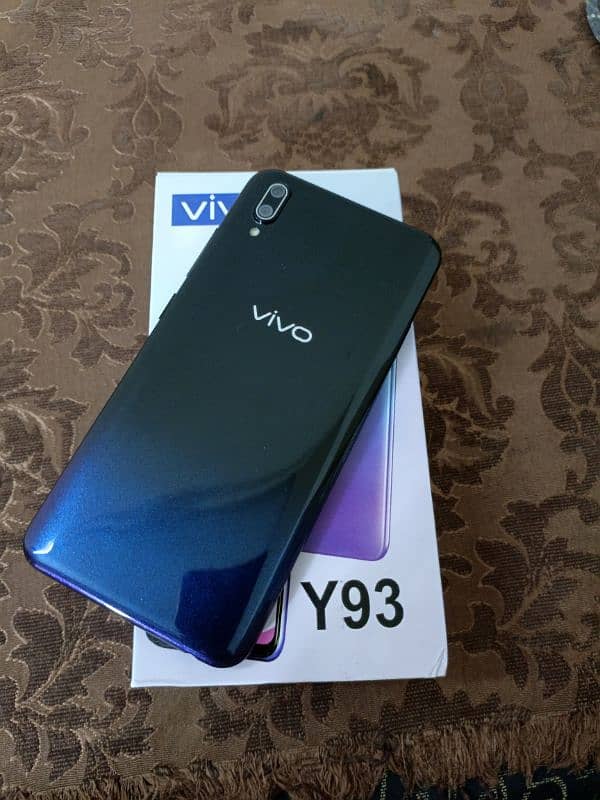 Vivo Y93 full box with all accessories 128 0