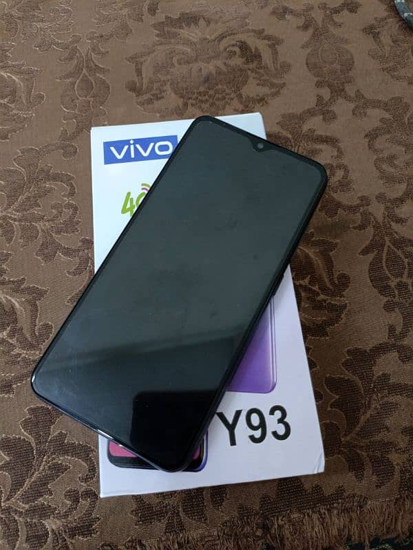 Vivo Y93 full box with all accessories 128 2