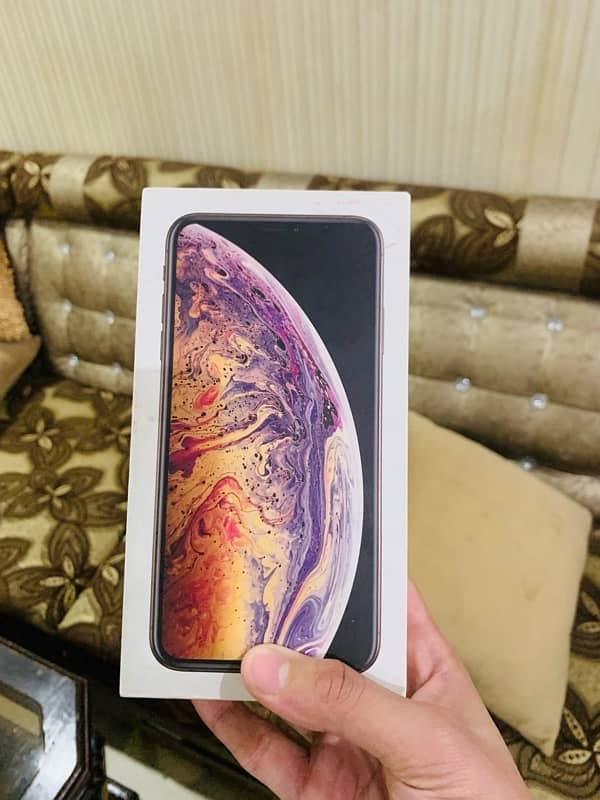 iphone xsmax with box dual pta approved 0