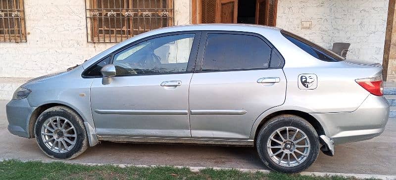 Honda City IDSI 2006 5