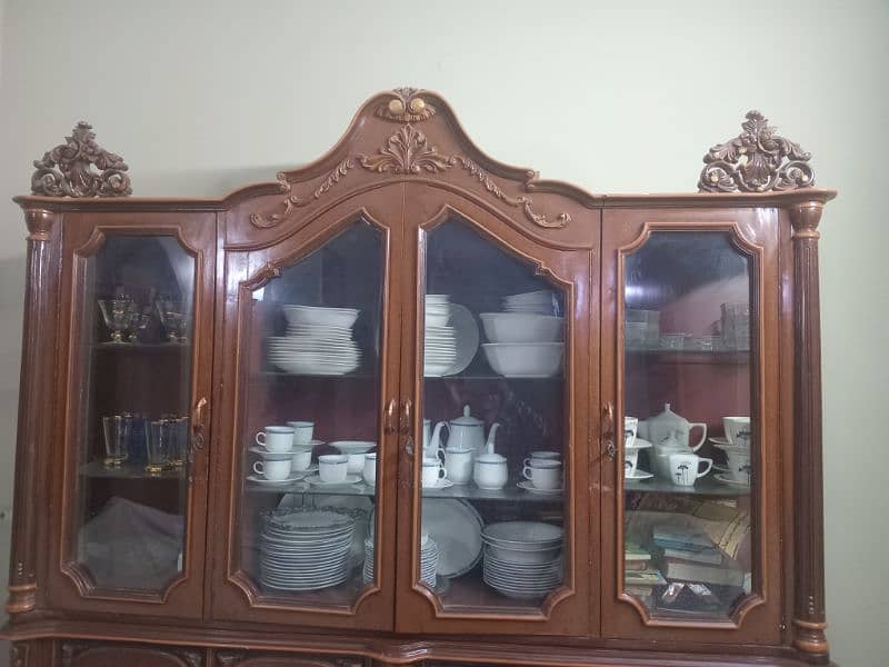 Crockery Showcase 2