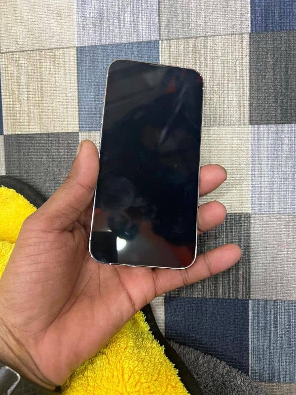 iphone 13pro 128gb FU sim non active 1