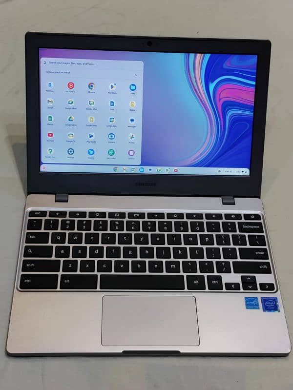 CHROMEBOOK LATEST VERSION 4GB 32GB 1