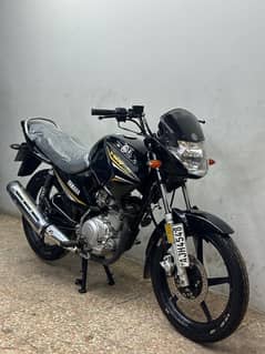 yamaha ybr125cc 2022 model ( 12000 km used only )