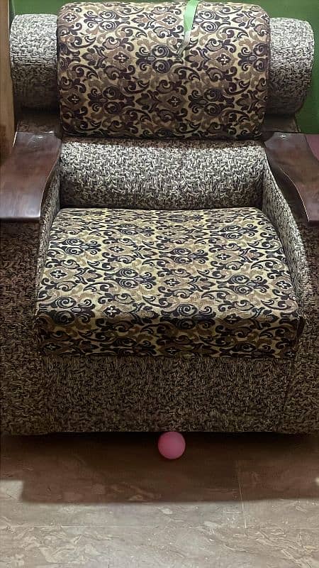 sckin & Brown Clr 5 Seater Sofa Set 1