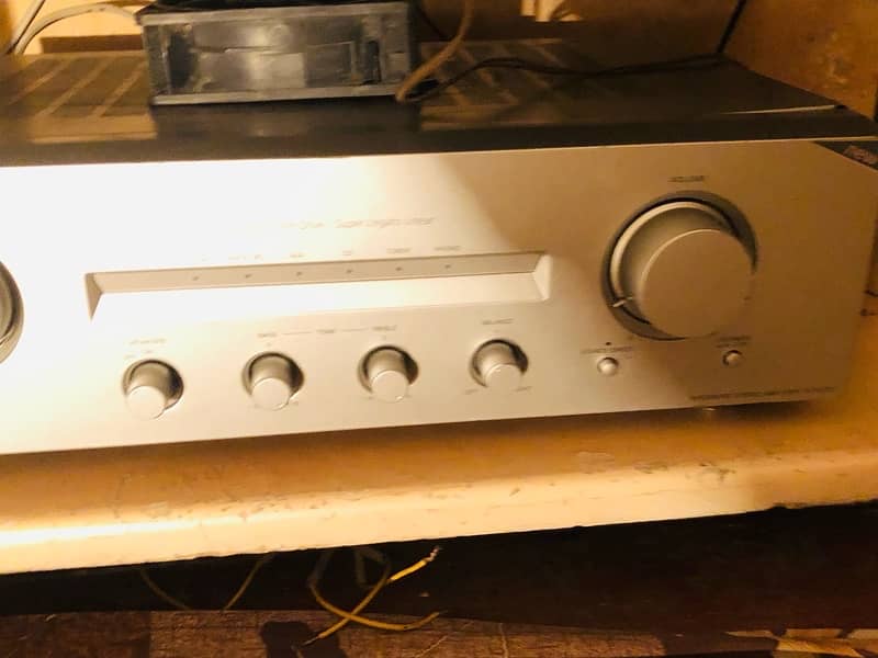 Sony Amplifier 3