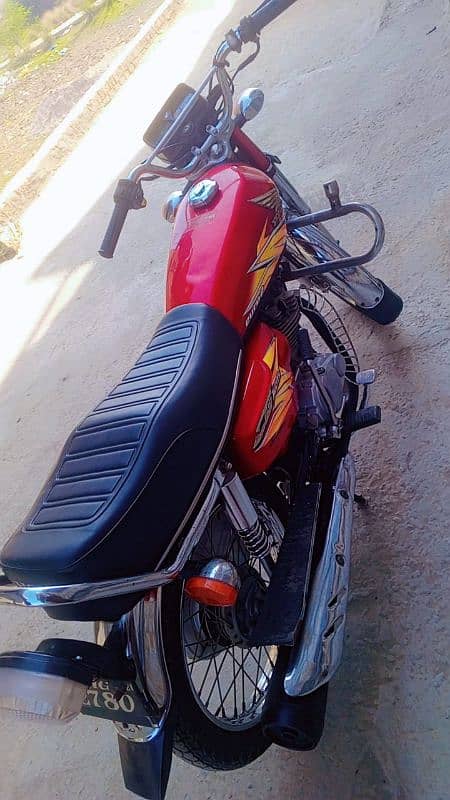 Honda 125 Model 2021 Very good condition 3