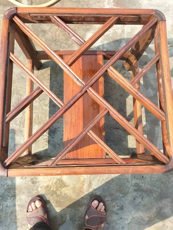 good condition brown clr 3 piece centre tables 3