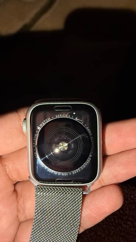 APPLE WATCH SERIES 4 44MM 5