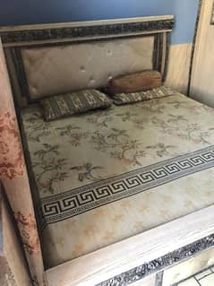 bedroom set without mattress