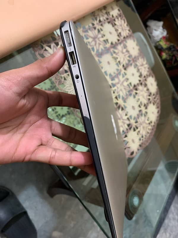 MacBook Air 2017 Model 5