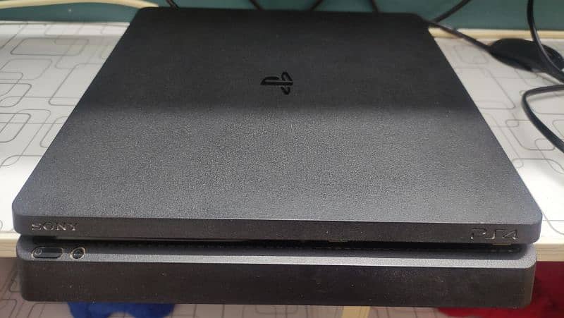 selling a PS4- Hardly used! 0