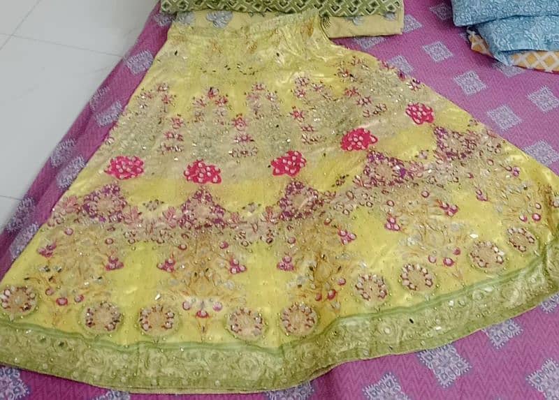 mehndi lehanga shirt dupatta 3