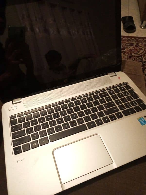 i7 4th gen 512gb ssd touch screen 8gb ram 2