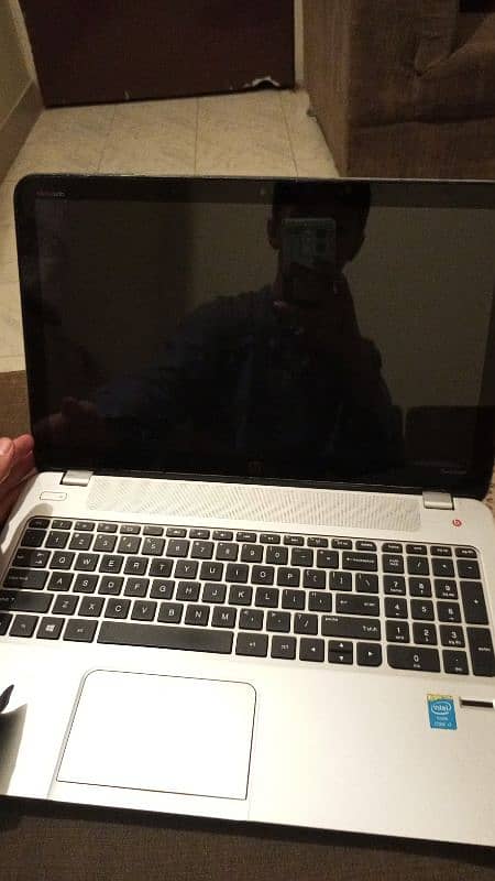 i7 4th gen 512gb ssd touch screen 8gb ram 4