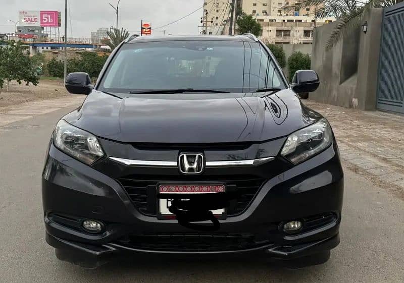 Honda Vezel hybrid full option 4