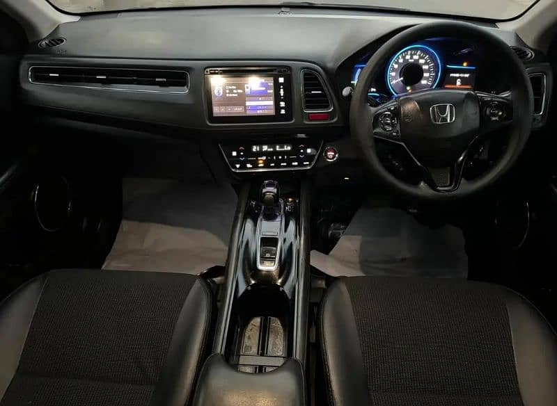 Honda Vezel hybrid full option 9