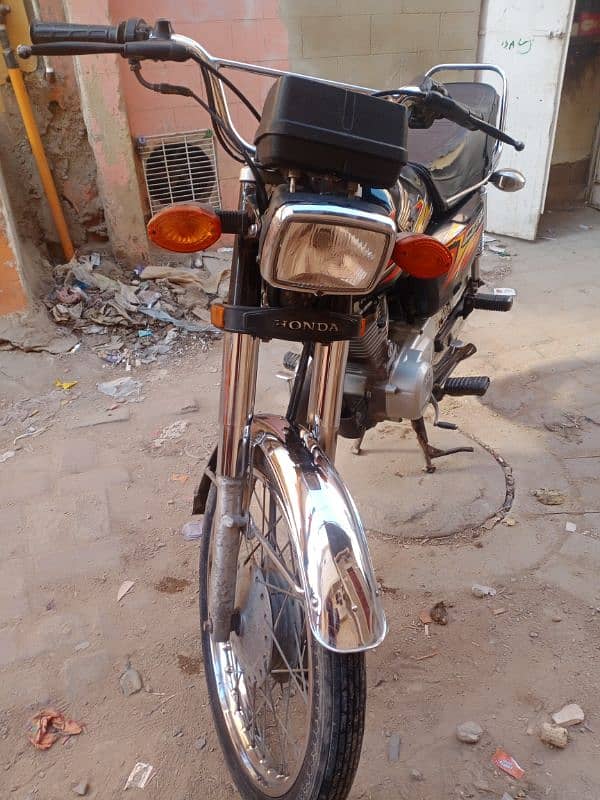 Honda 125 2021 model Karachi no 6