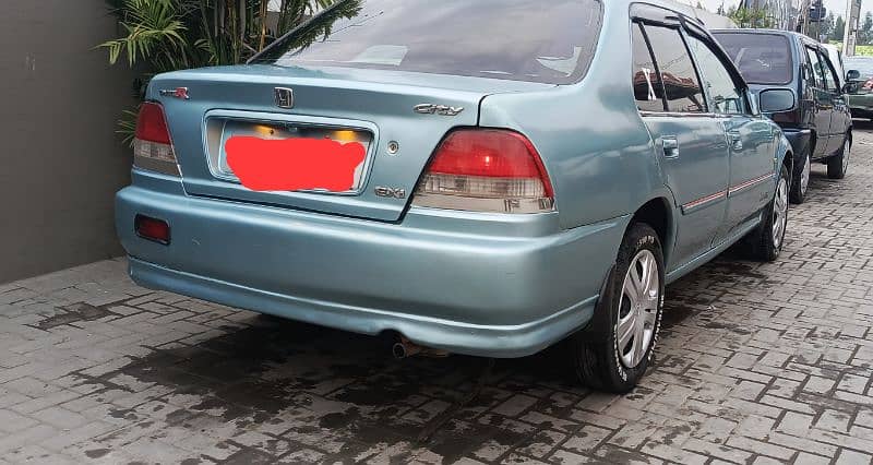 Honda City IVTEC 2000. neat n clean family use car 6