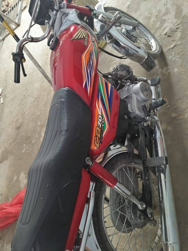 Honda bike for sale CD 70cc model 2020 1