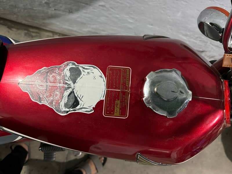 honda 125 10 by 10 all ok one hand use total genuine 4